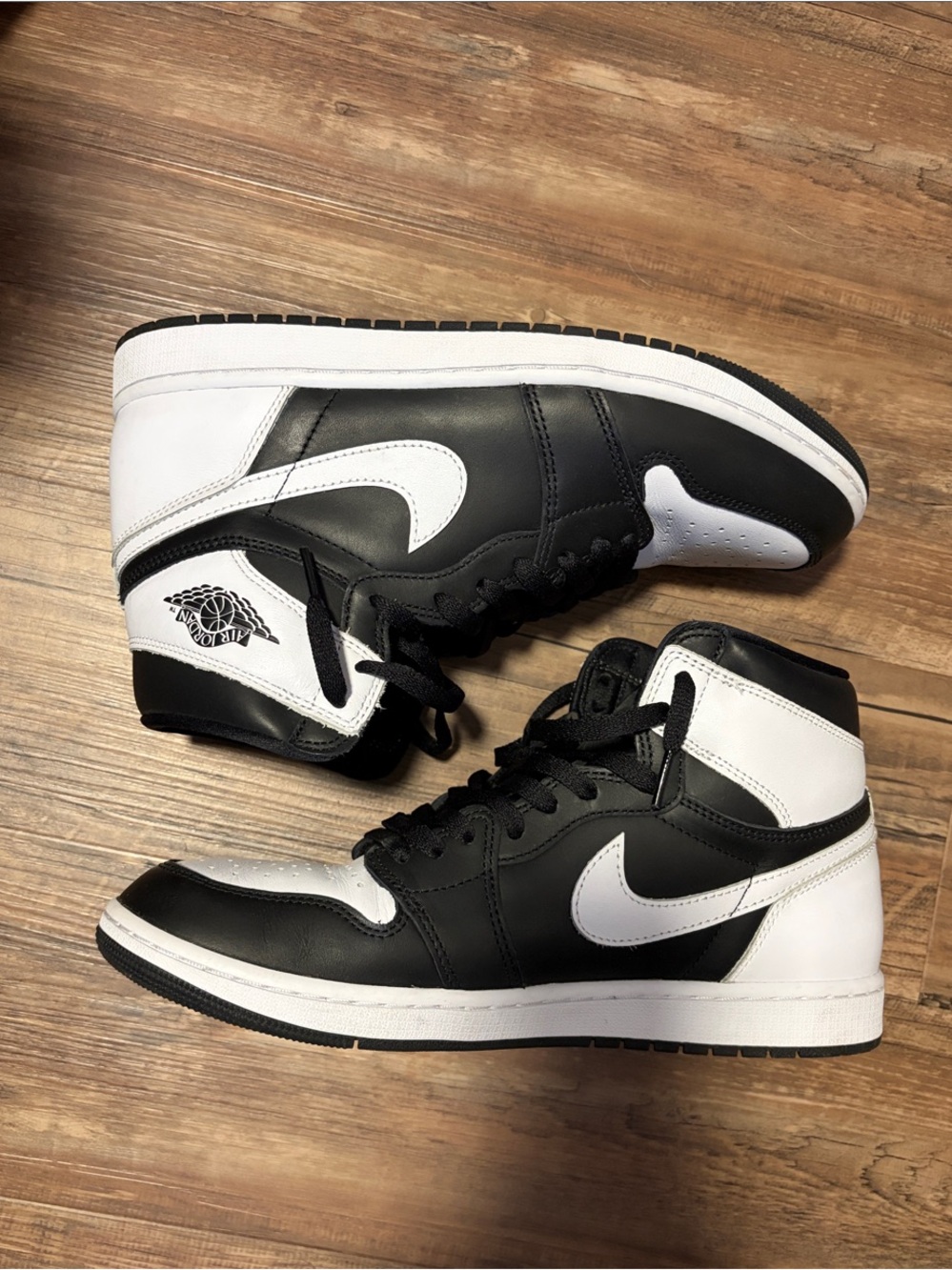 Nike Air Jordan 1 High - Black/White